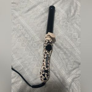 Beachwaver Curling Iron